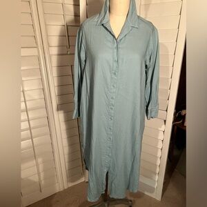 Old Navy button front dress blue. Size XS